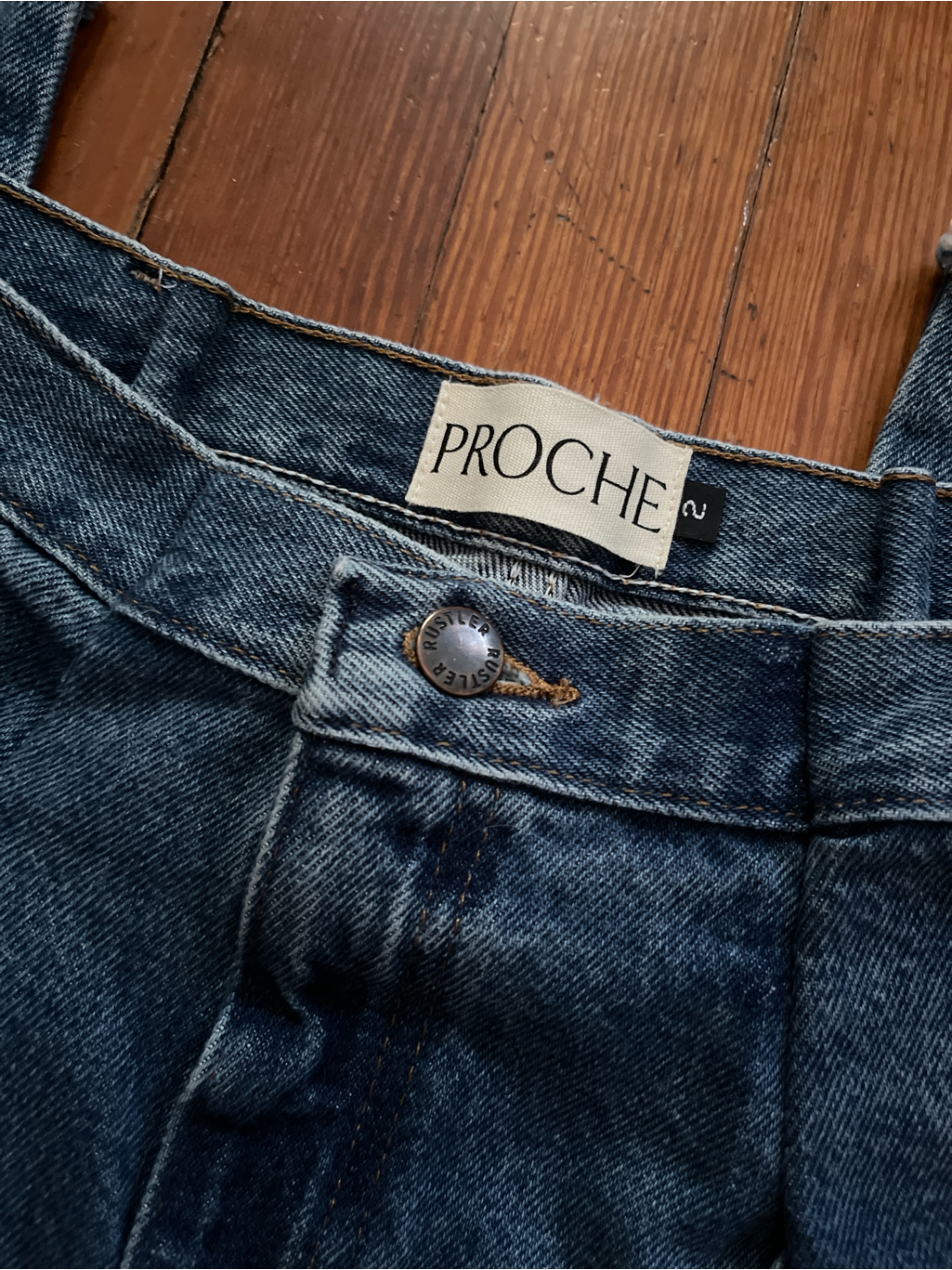 Nwot Proche Upcycled Front Pleat Denim In Medium Wash Jeans Raw Hem Recycled — image 6 of 8